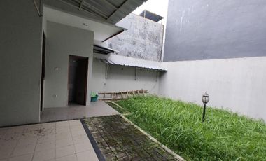 Jual rumah perumahan eksklusif mewah