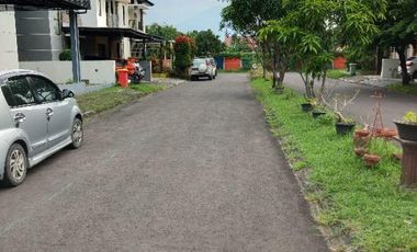 Jual rumah perumahan eksklusif mewah