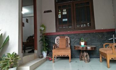 Di Jual Cepat Rumah Strategis di GDC Depok, 700 Juta An