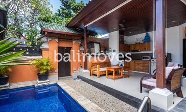 Vila 1 Kamar Tidur Berlokasi Sangat Strategis di Tepi Pantai Sanur