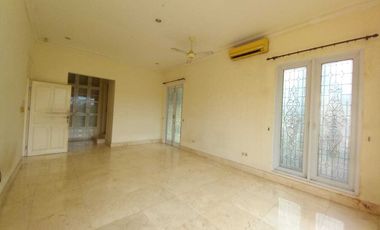 ELITE HOUSE IN URBAN AREA, KEMANG