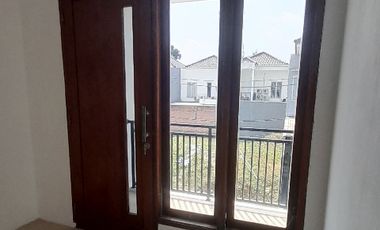 Rumah murah diciputat bisa cicil 70x tanpa bunga