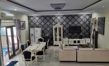 RUMAH FULL FURNISH BELAKANG AMPLAS N ROYAL AMBARUKMO