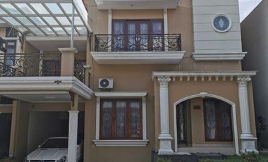 RUMAH FULL FURNISH BELAKANG AMPLAS N ROYAL AMBARUKMO