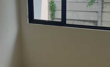 Rumah Bagus Siap Huni Strategis di Cendana Marq, Karawaci