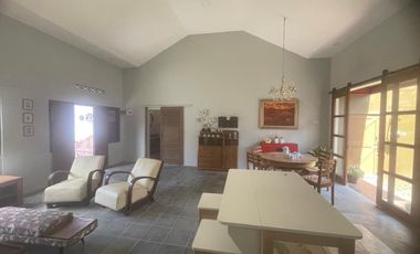 RZ.Miliki Investasi Villa Furnish Lokasi Strategis dekat TUGU Jogja