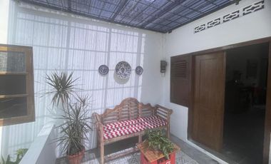 RZ.Miliki Investasi Villa Furnish Lokasi Strategis dekat TUGU Jogja