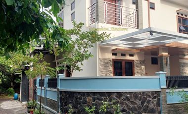 Dijual Rumah Modern, SHM, Semi Furnished di Kompleks Exclusive Bima