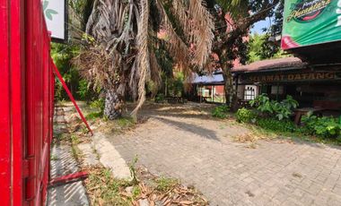 Tempat Usaha Laweyan Pinggir Jalan Strategis Untuk Kuliner