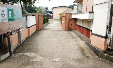 Dijual gudang jalan utama