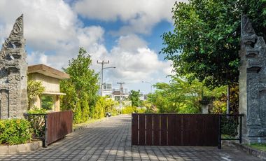 For sale 2 Bedroom Villa Full  Furnish with pool in Nusa Dua Bali.