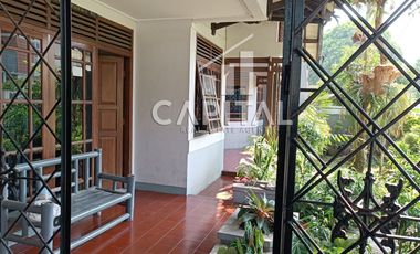 Rumah Tinggal Nyaman di Jalan Tirta Kencana Kavling AURI Cimahi
