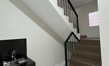 Rumah baru siap huni di kamarung cimahi bisa kpr