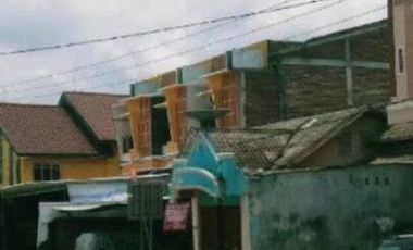 Rumah di Mamuju.  Jln Jend Sudirman Luas 389m²  12 x 32 Kamar 3 kamar