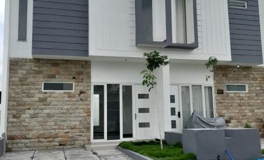 DIJUAL RUMAH BARU 2LT SHM DP 0 FREE BIAYA BUDURAN SIDOARJO