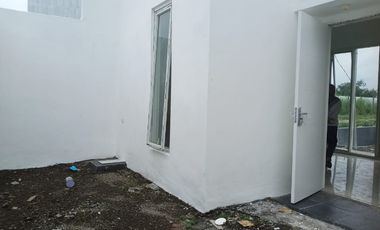 DIJUAL RUMAH BARU 2LT SHM DP 0 FREE BIAYA BUDURAN SIDOARJO