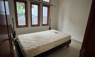 Jual rumah Rawalumbu kondisi full renovasi dan bangunan masih bagus