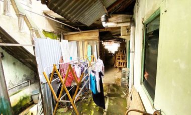 rumah hitung tanah di gilingan solo kota dekat jalan raya