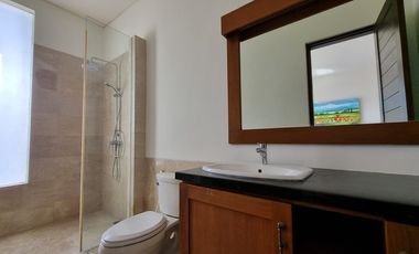 Villa Pererenan - 3 Bedroom L Village