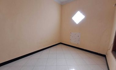 Rumah dikontrakan murah sebelah mall paradise serpong