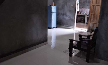 Rumah besar dijual, dekat RS PKU Bantul Yogya, Lt 300m2