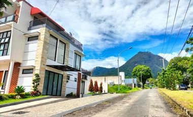 VILLA 3 LANTAI SAMPING JATIMPARK 2 | Depan Golden Tulip