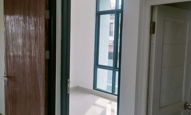 Rumah ready stok 2lt dekat MRT dan Tol