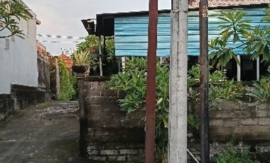 DiJUAL RUMAH LANTAI 1 DI KAWASAN ELITE JL DRUPADI RENON