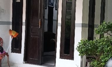 DiJUAL RUMAH LANTAI 1 DI KAWASAN ELITE JL DRUPADI RENON