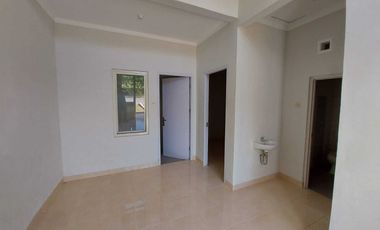 Rumah minimalis tidak Jauh dari pasar Daya, Terminal dan RS