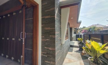 Rumah Mewah 2Lt Plus Furnish Tengah Kota Solo