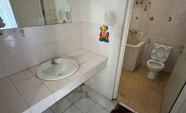 Disewakan Rumah Manyar Jaya, Surabaya Dekat Univ Untag.