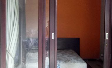 DIJUAL RUMAH STYLE VILLA LINGKUNGAN NYAMAN (NEGO)