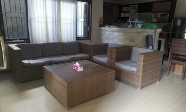 DIJUAL RUMAH STYLE VILLA LINGKUNGAN NYAMAN (NEGO)