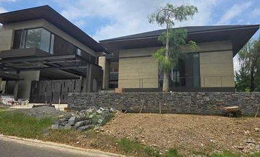 Dijual Rumah Mewah 2Lantai Bebas Banjir Di Ruby Hill Citrasun Semarang