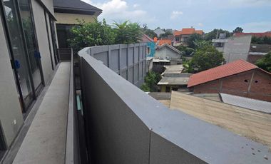 Dijual Rumah Mewah 2Lantai Bebas Banjir Di Ruby Hill Citrasun Semarang