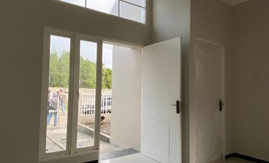 Rumah Murah Lokasi Strategis Mepet Merr dan Juanda