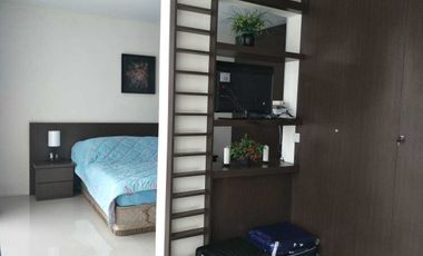 Rumah Citragrand Mutiara 2 lantai, hook, 4 KT, Furnish, Siap masuk