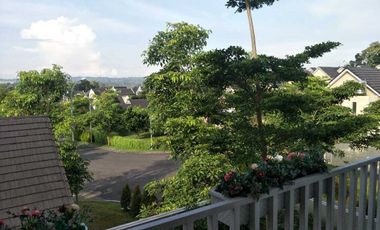 Rumah Citragrand Mutiara 2 lantai, hook, 4 KT, Furnish, Siap masuk