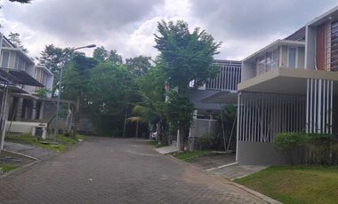 Rumah Citragrand Mutiara 2 lantai, hook, 4 KT, Furnish, Siap masuk