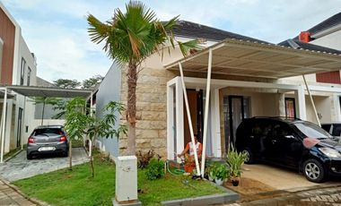 DISEWAKAN RUMAH CANTIK, DESIGN MODERN, BANYUMANIK SEMARANG