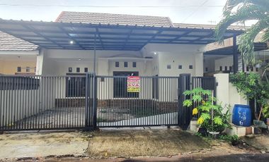 DI JUAL RUMAH TINGGAL DI TAMAN CILEGON, BANTEN
