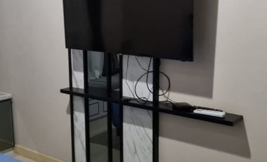 Di sewakan per 3 bulan tipe 1 kmr view pantai Apartment Borneo bay