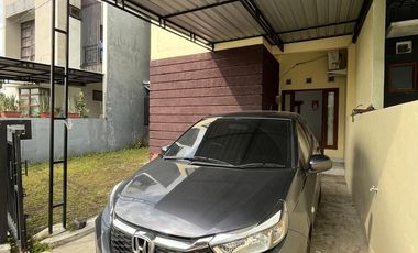 dijual rumah di sleman dekat UGM dan hotel hyatt jln damai jakal km 8