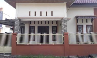 Rumah tipe 160m2 di MARPOYAN dekat ke pusat kota Pekanbaru