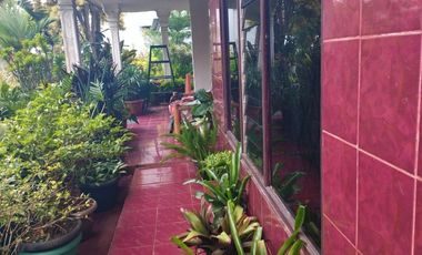 Rumah luas lokasi strategis cocok untuk usaha depan Smpn 1 Batujajar