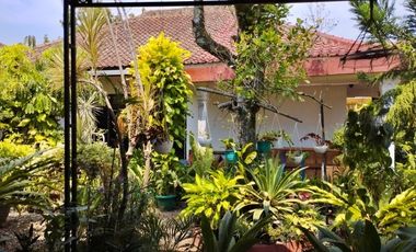 Rumah luas lokasi strategis cocok untuk usaha depan Smpn 1 Batujajar