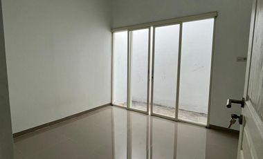 RUMAH DI RUNGKUT UNIT LANGKA