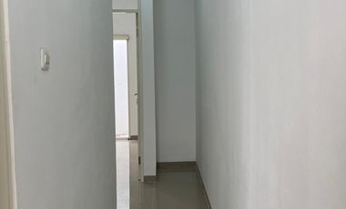 RUMAH DI RUNGKUT UNIT LANGKA