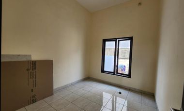 Dijual Rumah Murah BU 2 Lantai Dekat Ke Green Lake City Jakarta Barat
